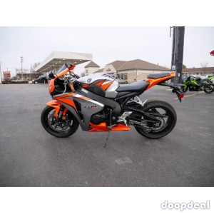 2010 HONDA CBR