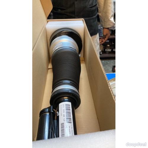 Mercedes BENZ Car Spare Parts 